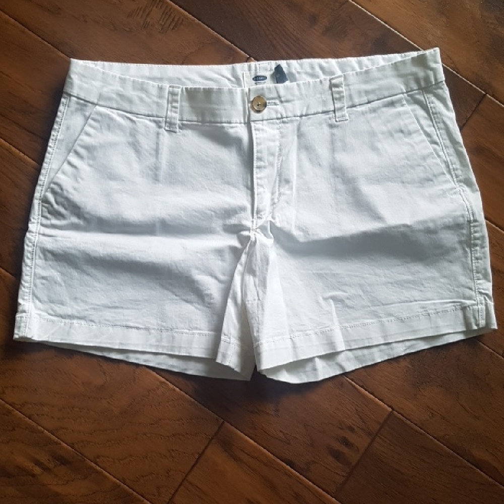 Old Navy Women’s Summer White Cotton Blend Shorts Size 10